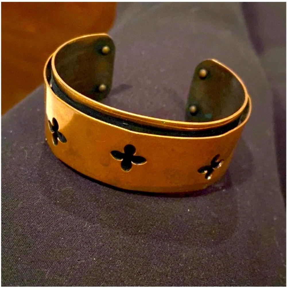 Mid Century Copper Cuff Bracelet - Picture 2 of 5